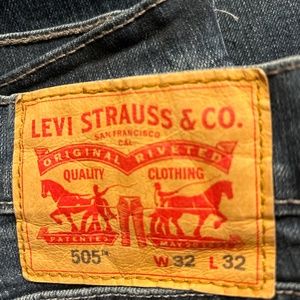 Levi Men’s jeans, 505 32X32